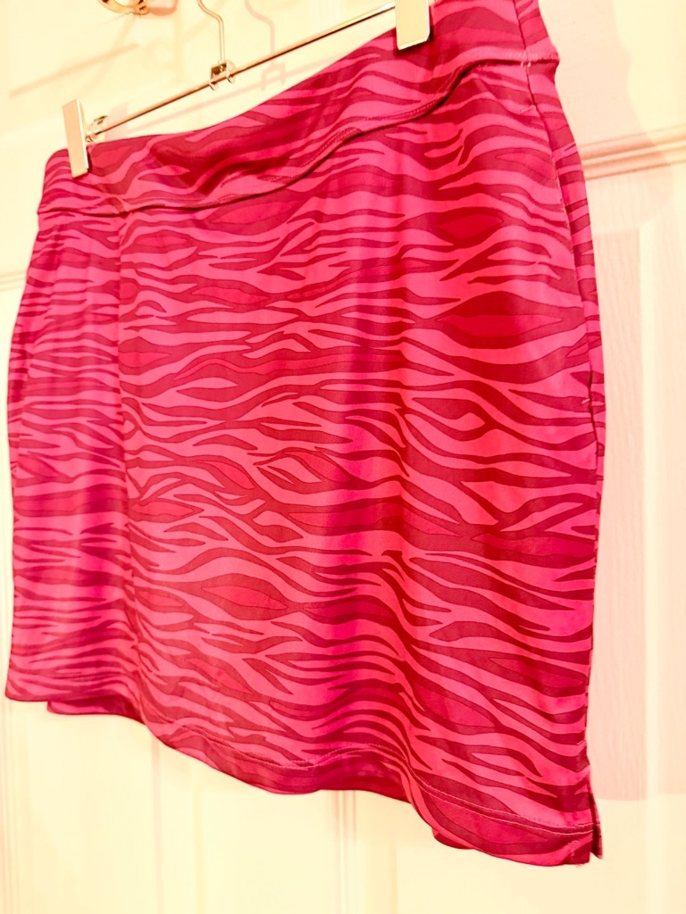 Pink gu skort - Picture 2 of 5